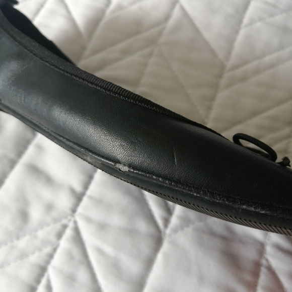 5/$20 Kids Black Ballet Flats - Picture 3 of 7